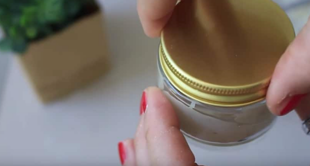 Comment fabriquer son propre déodorant naturel à la maison