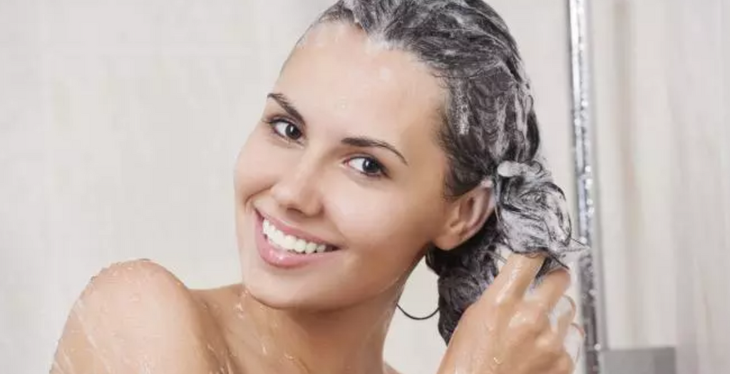Les avantages de l'utilisation d'un après-shampoing solide pour vos cheveux