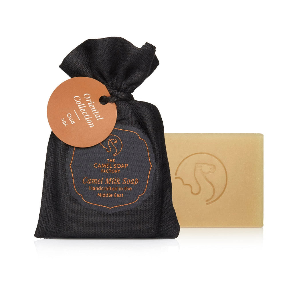 Savon de face sur fond blanc