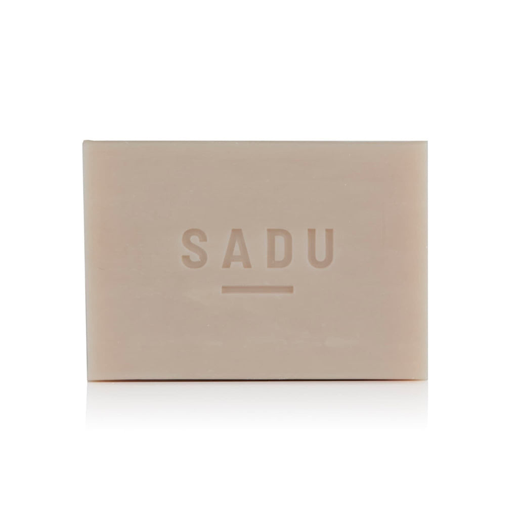 savon de face sur fond blanc
